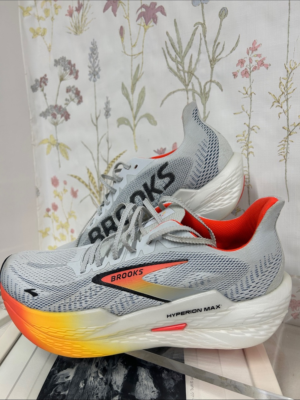 Brooks HyperionMAX 2 ‘Illusion Coral’ gray running shoes with orange and yellow